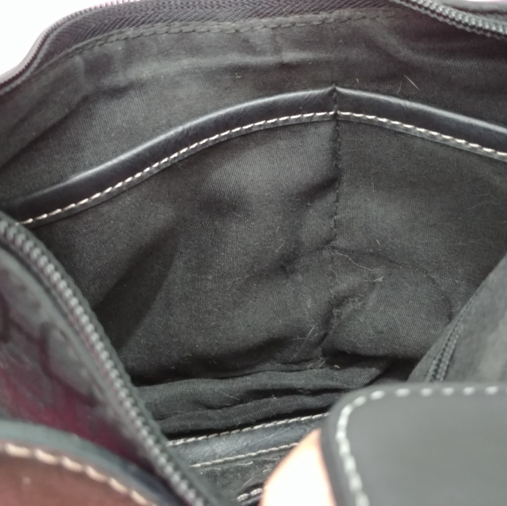 Classic Nine West Black Handbag/Purse - Picture 6 of 8
